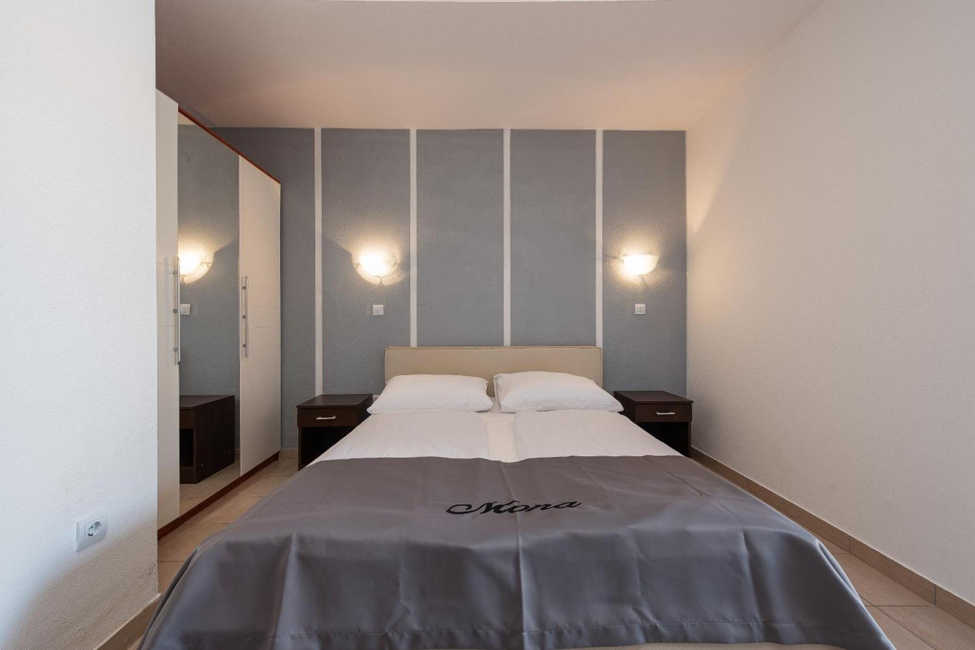 Villa Mona Apartments Ražanj 客房 照片